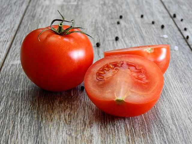 Tomato For Skin Tightening