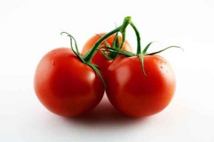 effective Tomato For Skin Tightening