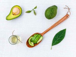 natural Ingredients That Tighten Skin