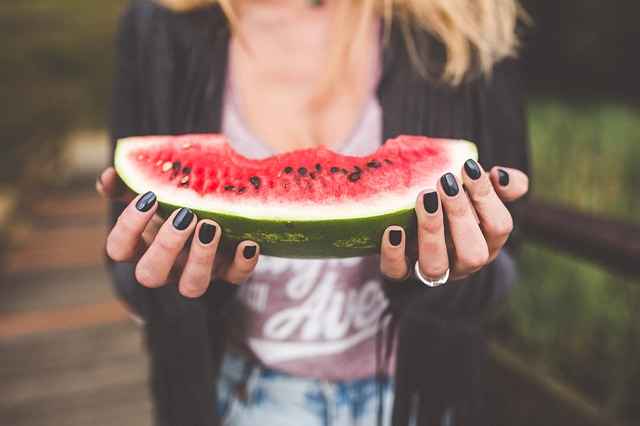 which fruit is good for skin glow